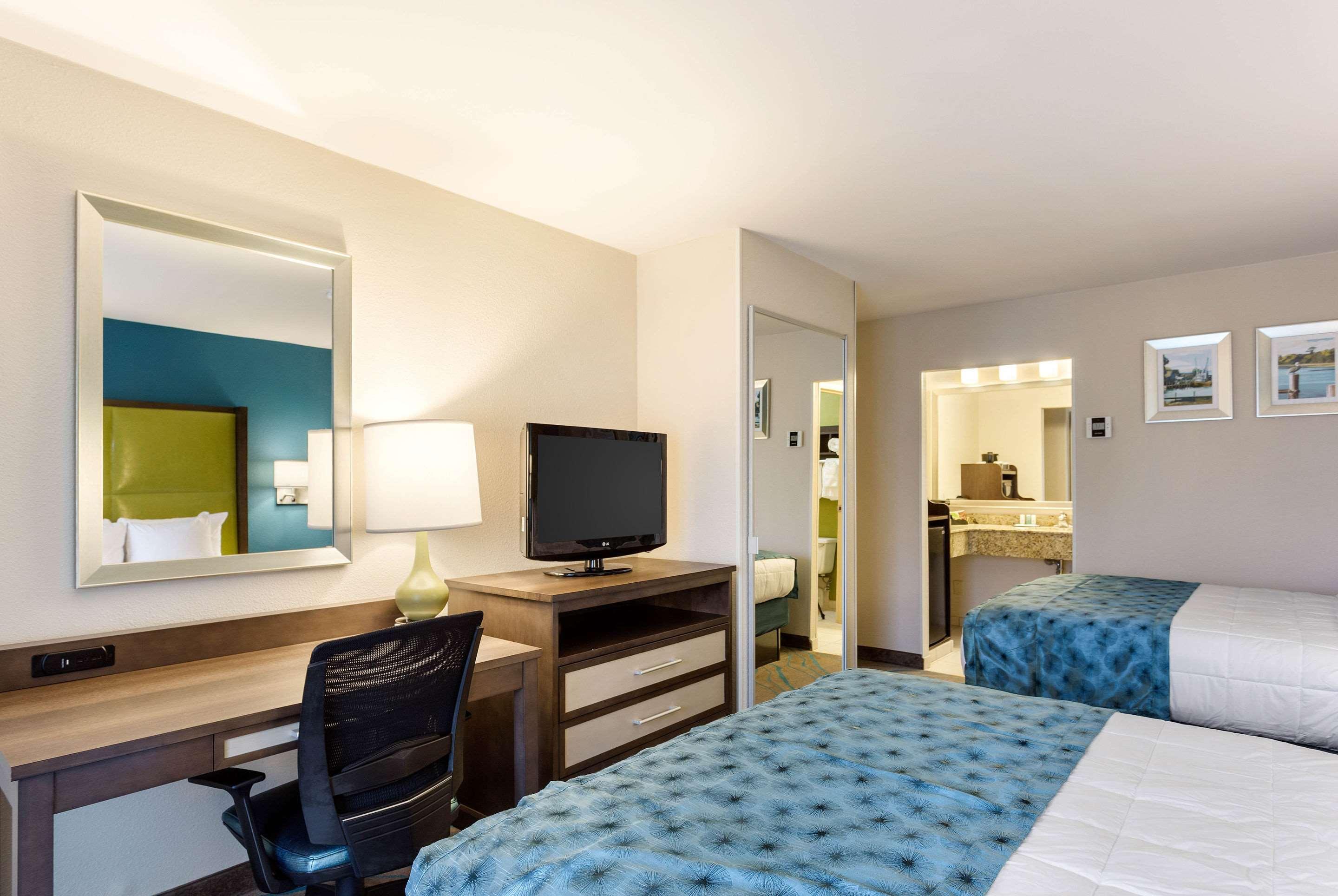 Quality Inn Gulfport I-10 מראה חיצוני תמונה