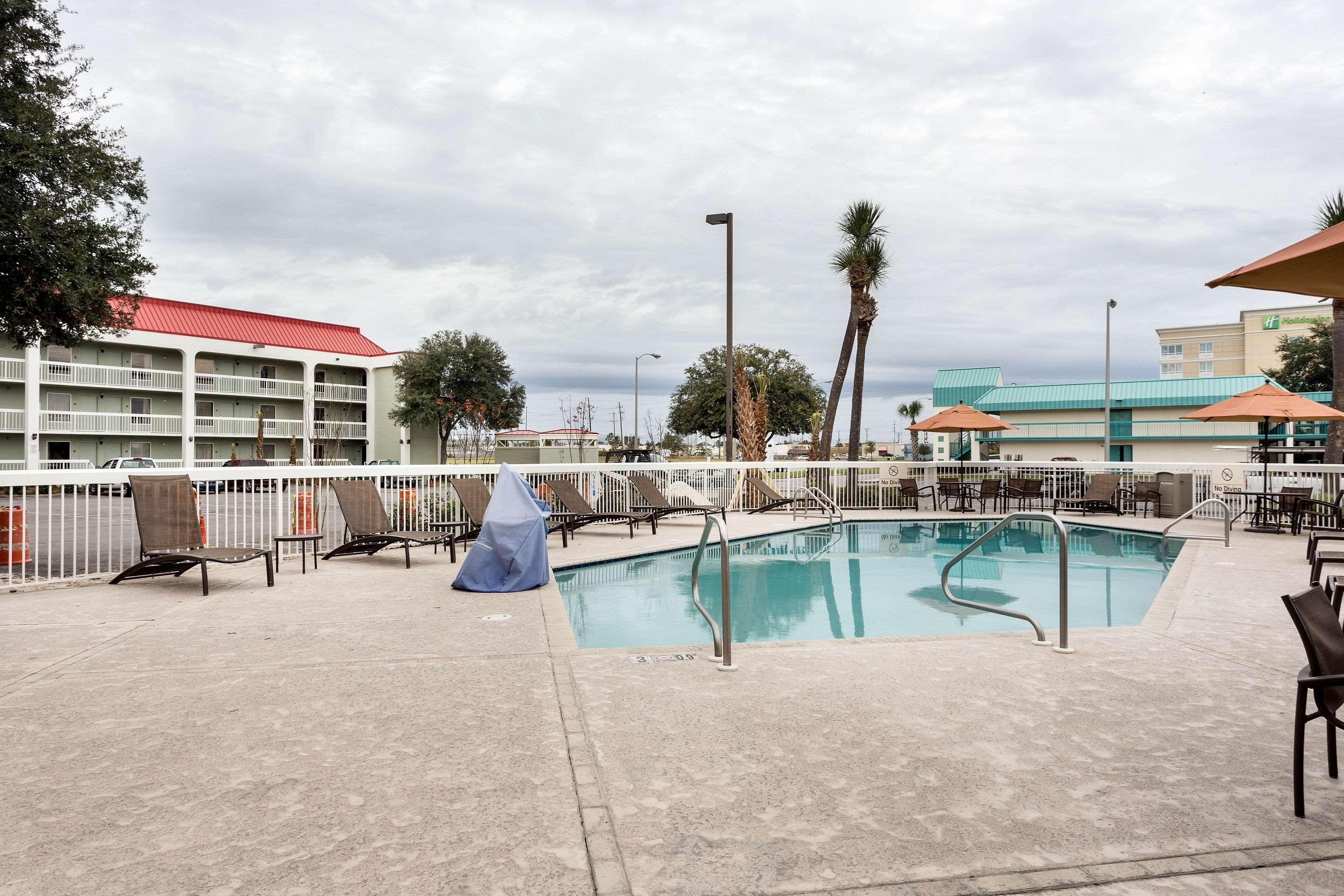 Quality Inn Gulfport I-10 מראה חיצוני תמונה